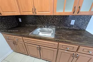 1335 S Dixie Hwy, Deerfield Beach, FL 33441 - Photo 11