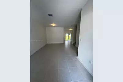 140 SW 184 Way #140, Pembroke Pines, FL 33029 - Photo 7