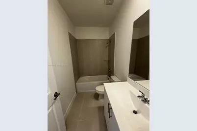 140 SW 184 Way #140, Pembroke Pines, FL 33029 - Photo 13