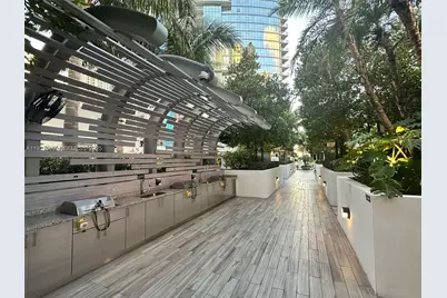 851 NE 1st Ave #2212, Miami, FL 33132 - Photo 41