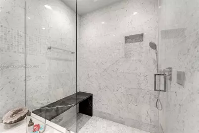 1000 Brickell Plz #PH5203, Miami, FL 33131 - Photo 21