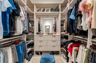 1000 Brickell Plaza, Miami, FL 33131 - Photo 19