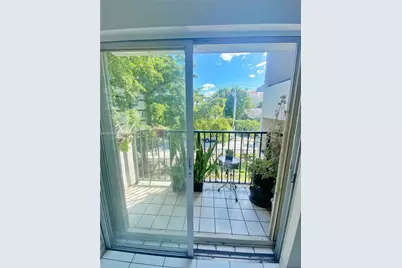 1337 NW 1st St #8, Miami, FL 33125 - Photo 5