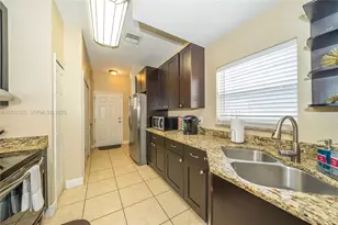 205 E Kirby St, Tampa, FL 33604 - Photo 15