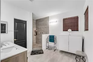 1147 NE 37th Pl, Homestead, FL 33033 - Photo 39