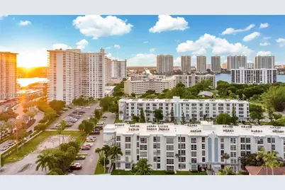 17560 Atlantic Blvd #118, Sunny Isles Beach, FL 33160 - Photo 17