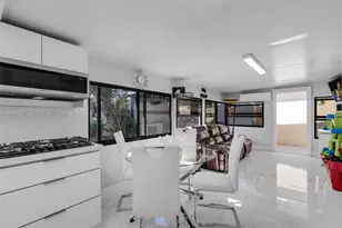 2140 W 53rd St, Hialeah, FL 33016 - Photo 21