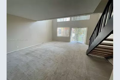 18111 NW 68th Ave #H206, Hialeah, FL 33015 - Photo 11