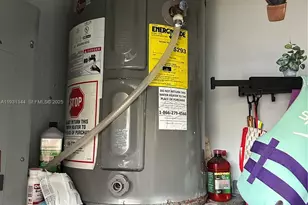 5481 NW 171 Terrace, Miami Gardens, FL 33055 - Photo 11