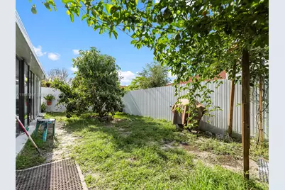 1851 NW 206th St, Miami Gardens, FL 33056 - Photo 23