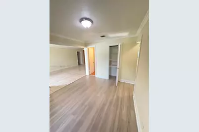 [Address not provided], North Lauderdale, FL 33068 - Photo 15