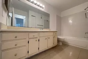 3370 N Pinewalk Dr N, Margate, FL 33063 - Photo 9