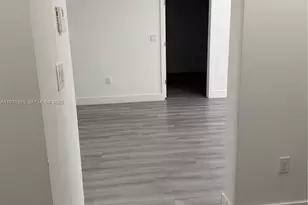 853 E 24th St, Hialeah, FL 33013 - Photo 13