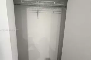 853 E 24th St, Hialeah, FL 33013 - Photo 15