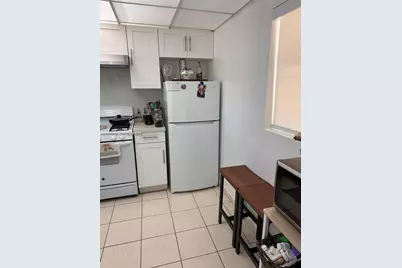 18101 NW 68th Ave #C202, Hialeah, FL 33015 - Photo 3