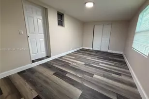 3033 NW 43rd Ave, Lauderdale Lakes, FL 33313 - Photo 19