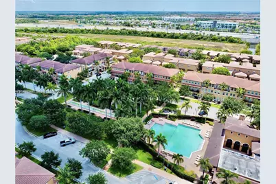 14615 SW 14th St #14615, Pembroke Pines, FL 33027 - Photo 3