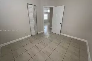 2860 NW 15th St, Fort Lauderdale, FL 33311 - Photo 13