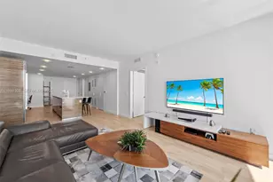 460 NE 28th St, Miami, FL 33137 - Photo 9