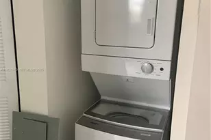 853 E 24th St, Hialeah, FL 33013 - Photo 9