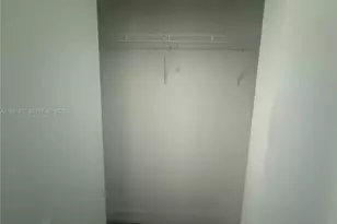 853 E 24th St, Hialeah, FL 33013 - Photo 23