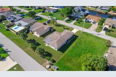 7332 Mako Dr, Other City - In The State Of Florida, FL 34667 - Photo 21