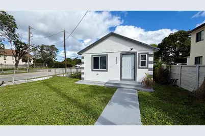6859 NW 17th Ave, Miami, FL 33147 - Photo 13