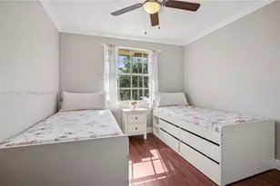 10871 NW 35th Pl, Sunrise, FL 33351 - Photo 17