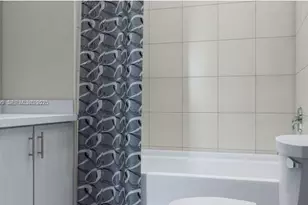 701 SE 14th Ct, Homestead, FL 33034 - Photo 5