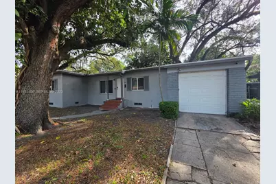 530 NE 132nd Ter, North Miami, FL 33161 - Photo 1