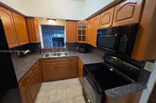 530 NE 132nd Terrace, North Miami, FL 33161 - Photo 9