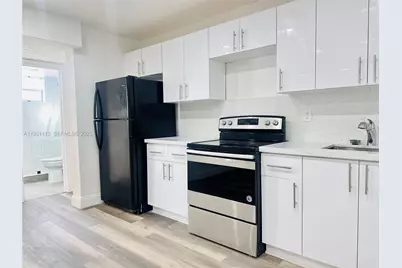 1600 NW 7th Ct #105, Miami, FL 33136 - Photo 3