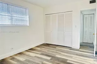 1600 NW 7th Ct, Miami, FL 33136 - Photo 7