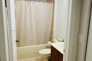 5910 Siena Ln, Hollywood, FL 33021 - Photo 19