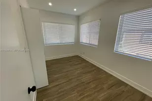 1051 SW 8th Ave, Miami, FL 33130 - Photo 13