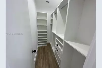 1051 SW 8th Ave #1051, Miami, FL 33130 - Photo 11