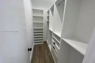 1051 SW 8th Ave, Miami, FL 33130 - Photo 11