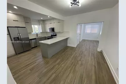 1051 SW 8th Ave #1051, Miami, FL 33130 - Photo 3