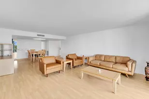 2801 NE 183 St, Aventura, FL 33160 - Photo 3