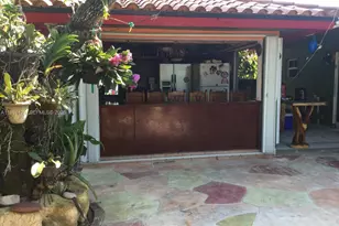 10955 SW 56th St, Miami, FL 33165 - Photo 11