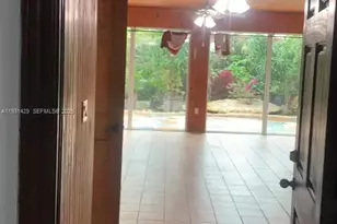 10955 SW 56th St, Miami, FL 33165 - Photo 15