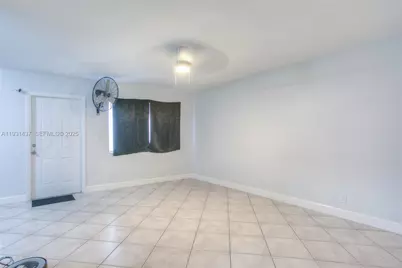 3030 NW 13th St, Fort Lauderdale, FL 33311 - Photo 13