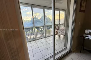 251 SW 134th Way, Pembroke Pines, FL 33027 - Photo 25