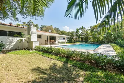 6820 Granada Blvd, Coral Gables, FL 33146 - Photo 3