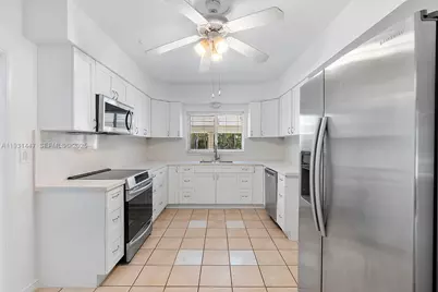 6820 Granada Blvd, Coral Gables, FL 33146 - Photo 11