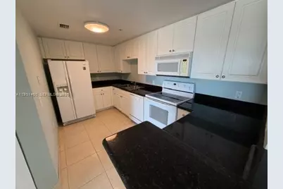 1627 SW 37th Ave #406, Miami, FL 33145 - Photo 7