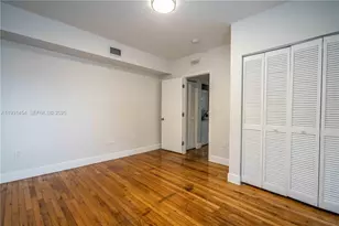 1007 Bay Dr, Miami Beach, FL 33141 - Photo 11