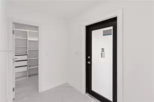 8631 NW 24th Ct, Pembroke Pines, FL 33024 - Photo 25