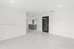 8631 NW 24th Ct, Pembroke Pines, FL 33024 - Photo 17