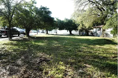 801 NW 80th St, Miami, FL 33150 - Photo 1